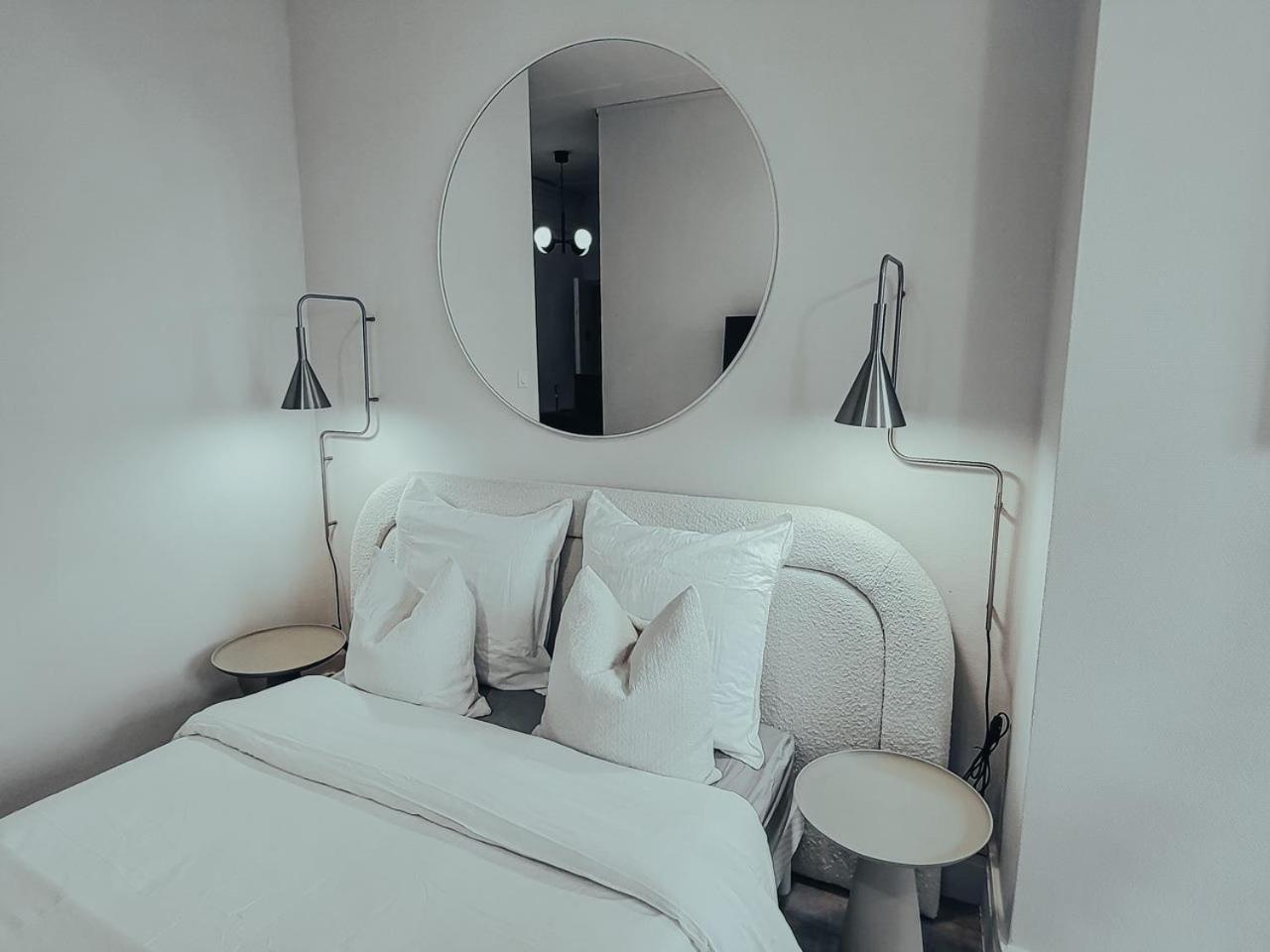 Suite Onega Lyon Ngoại thất bức ảnh