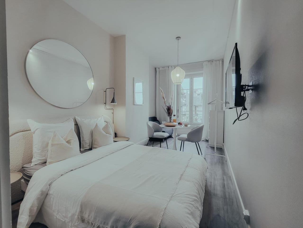 Suite Onega Lyon Ngoại thất bức ảnh